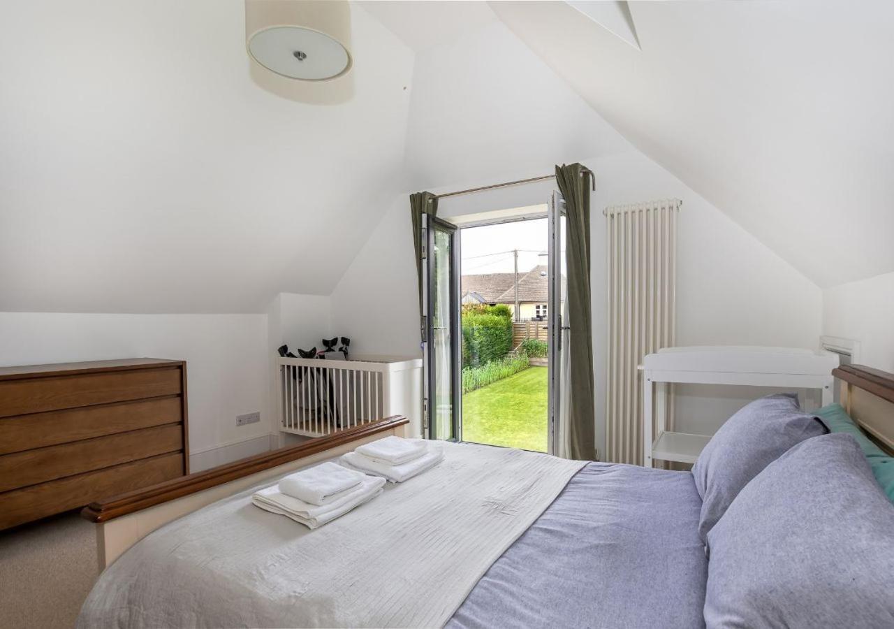 Villa Stunning 5 Bed In The Centre Of Bourton! Extérieur photo